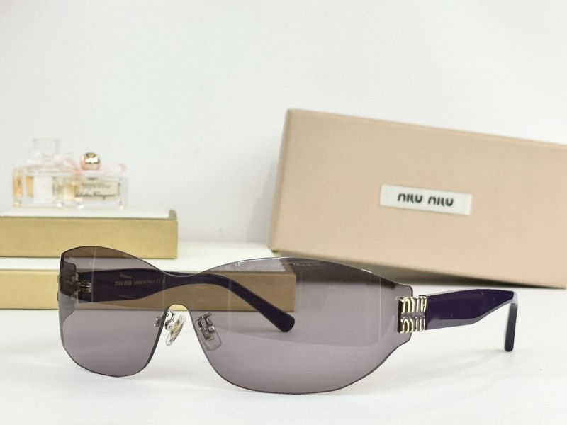 MIU MIU